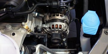 Máy Phát Điện Ô Tô Hỏng? Hướng Dẫn Chẩn Đoán Sớm Tại Nhà