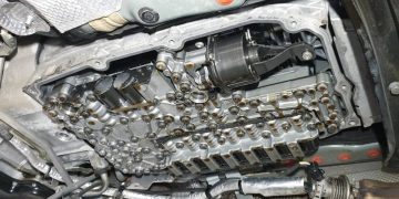 Thời gian thay dầu hộp số là bao lâu?