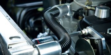 Bảo dưỡng hệ thống làm mát cơ bản cho động ô tô