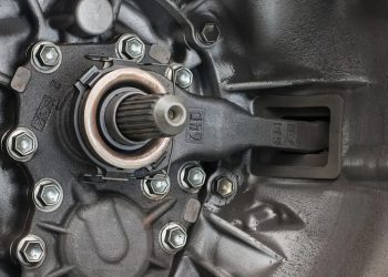 Throw-out Bearing – Vòng bi cắt ly hợp là gì?